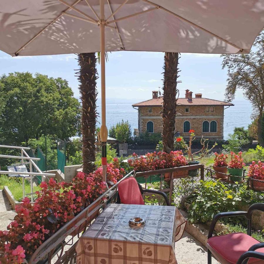 Villa Rose Apartment Lovran Exterior photo