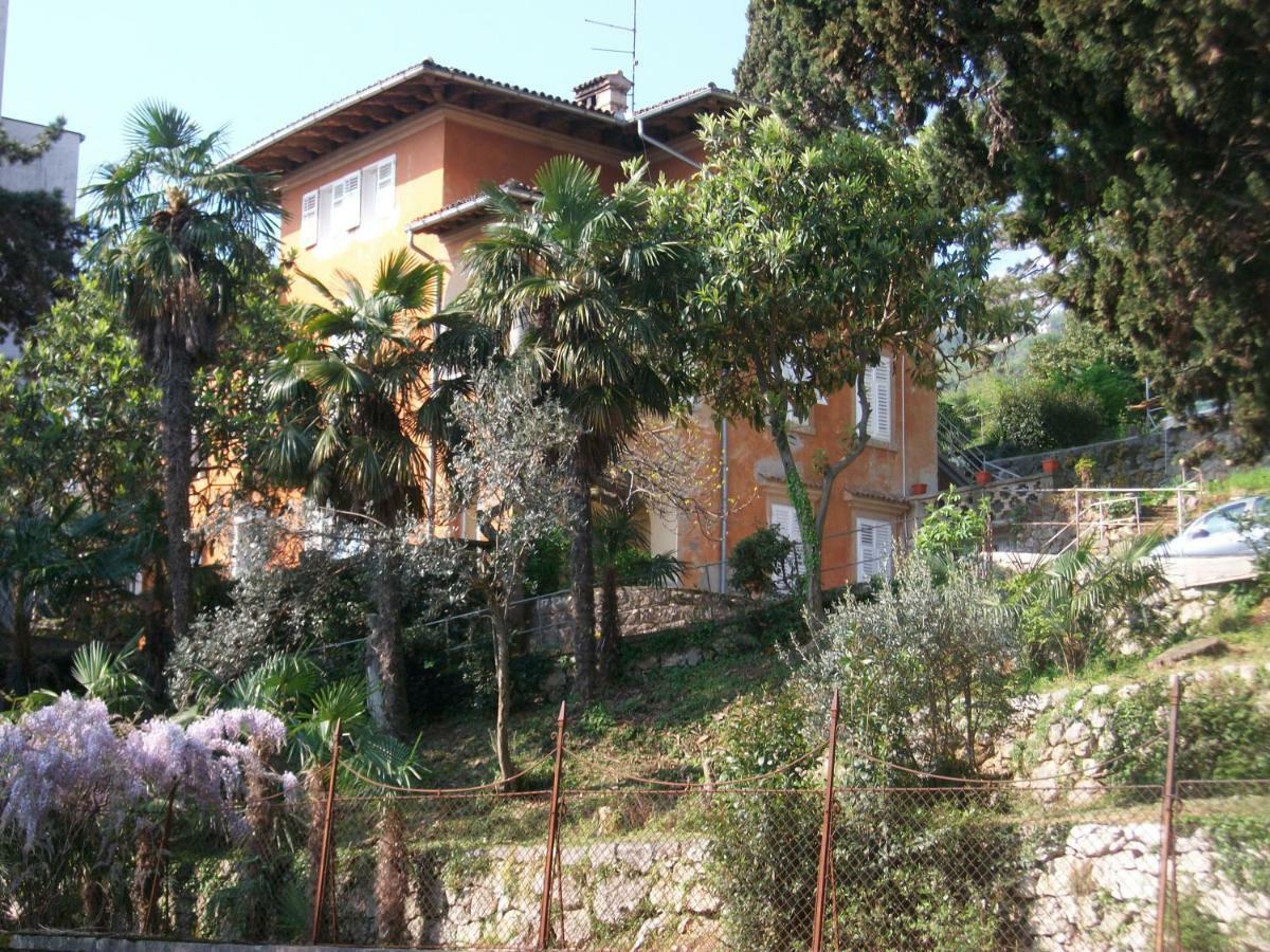 Villa Rose Apartment Lovran Exterior photo
